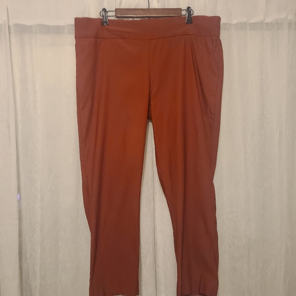 Jones Studio Pants - 2 for $20 Sale! Jones Studio Cropped pants